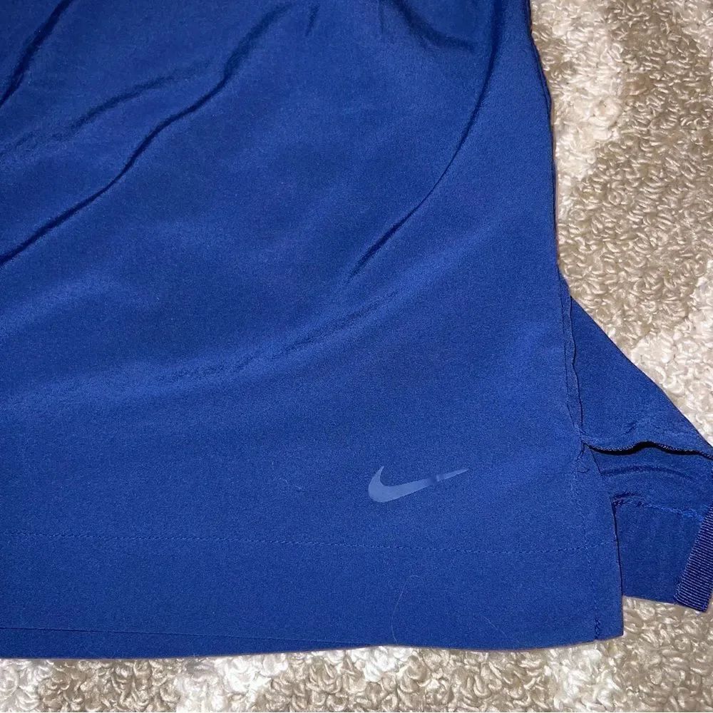 Nike Dri Fit tank size L - Picture 6 of 6